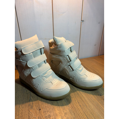 Beige sleehak