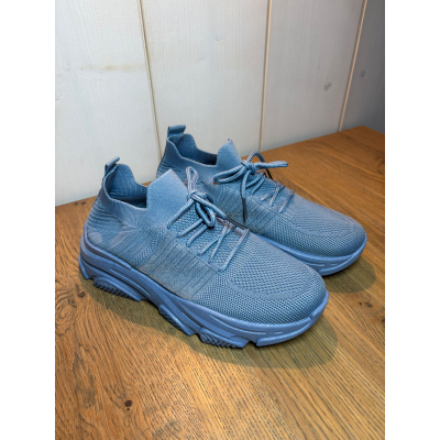 Blauwe sneaker Blauwe sneaker