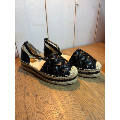 Zwarte espadrilles Zwarte espadrilles